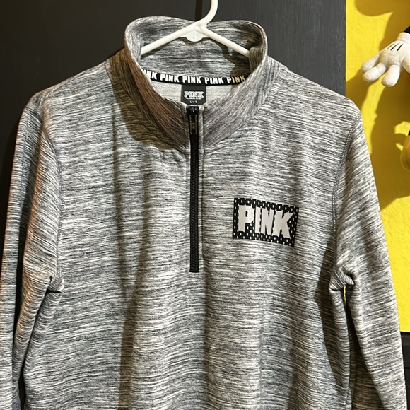VS Pink quarter zip sz L - Picture 3 of 5